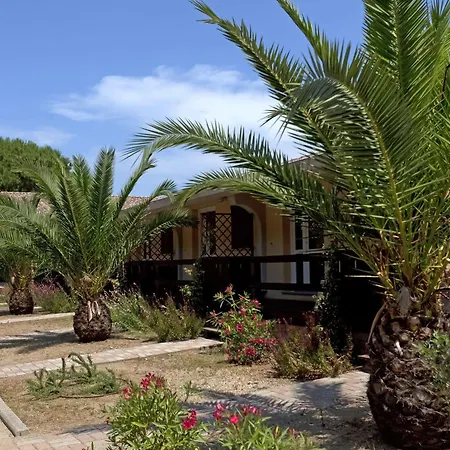 Aparthotel Golfo Di Maremma Village