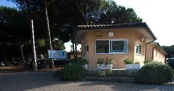 Golfo Di Maremma Village Apart-hotel 3*